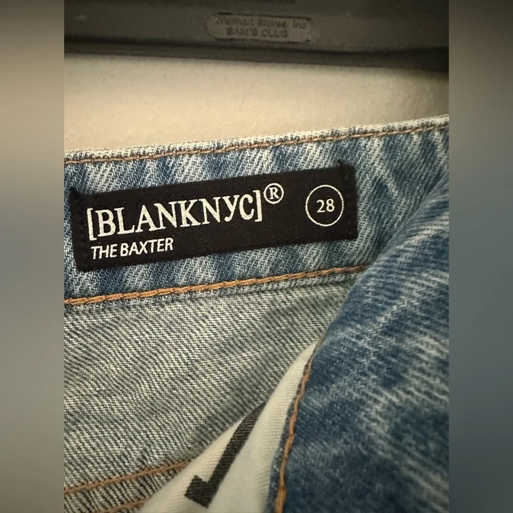 BLANKNYC The Baxter Ribcage Straight Leg High Rise Button Fly Women  Jeans 28